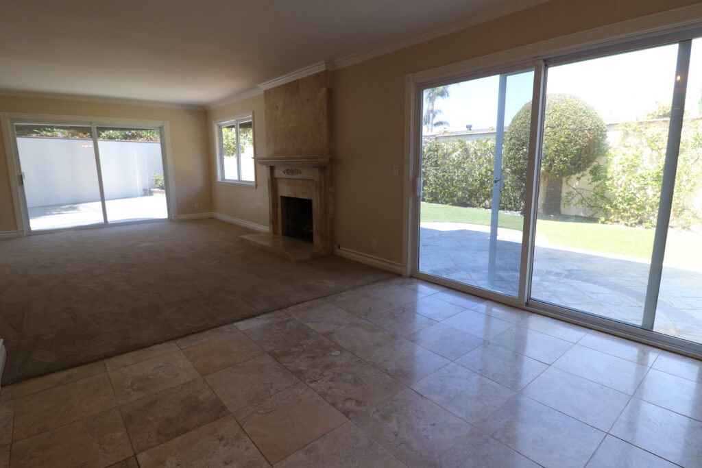 Vacant Living Room, Before Picture